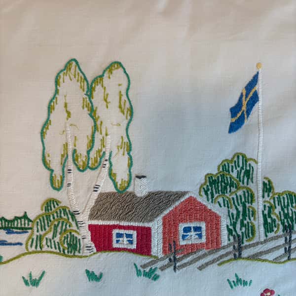 Kuddfodral - röd stuga
