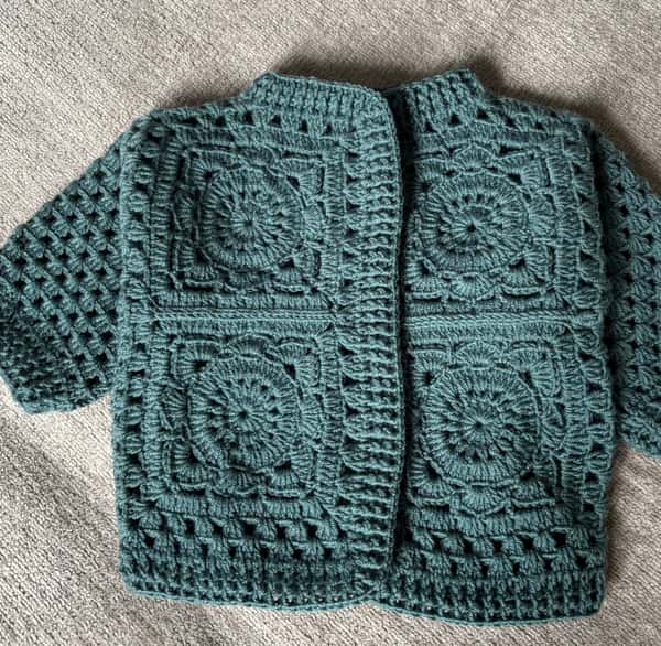 Baby tröja av merinoull
