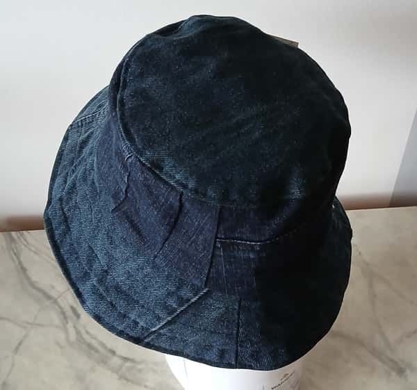 Svart denimhatt, stl 56-57, Buckethat.