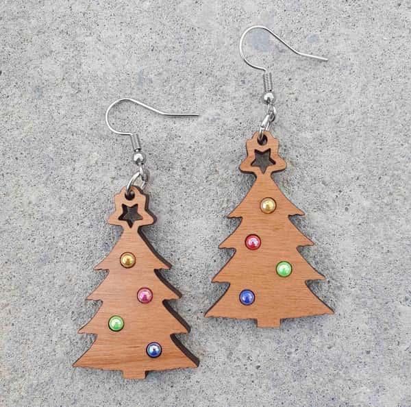 Örhängen, Julgran med kulor