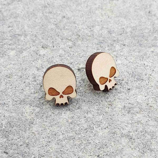 Örhängen, Stift, Skully