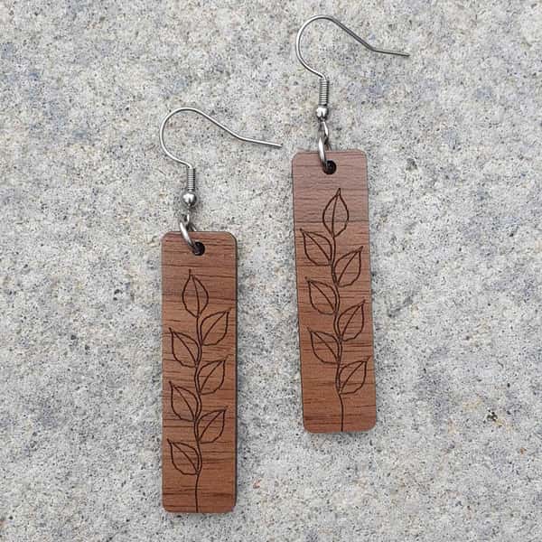 Örhängen, Scarlett