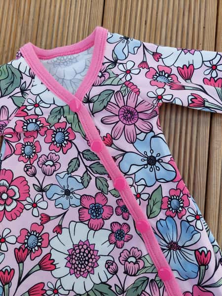 Prematurdress storlek 44/46
