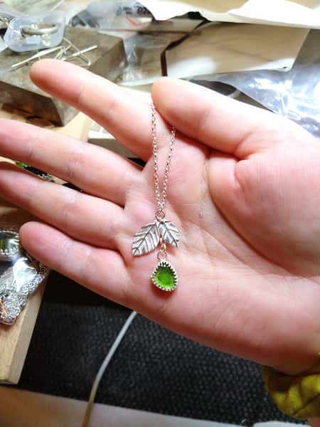 lövhalsband med kromdiopsid
