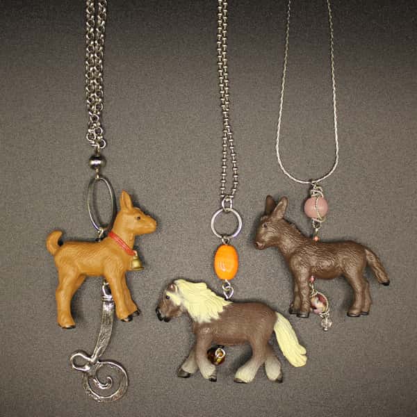 Halsband av återbruk – killing / häst / åsna