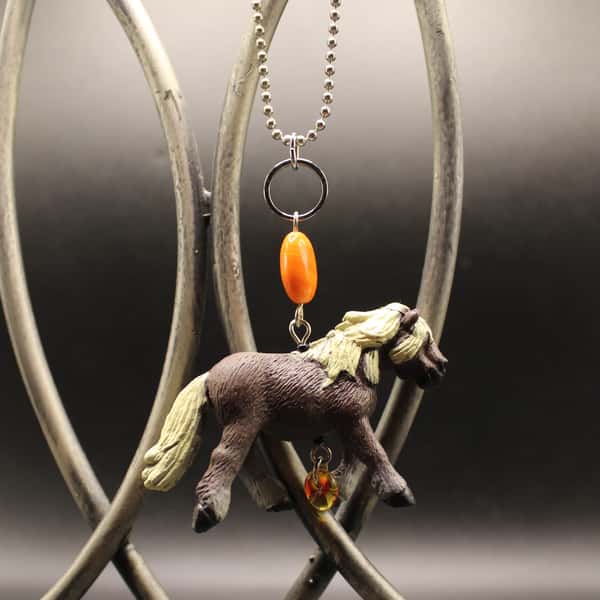 Halsband av återbruk – killing / häst / åsna