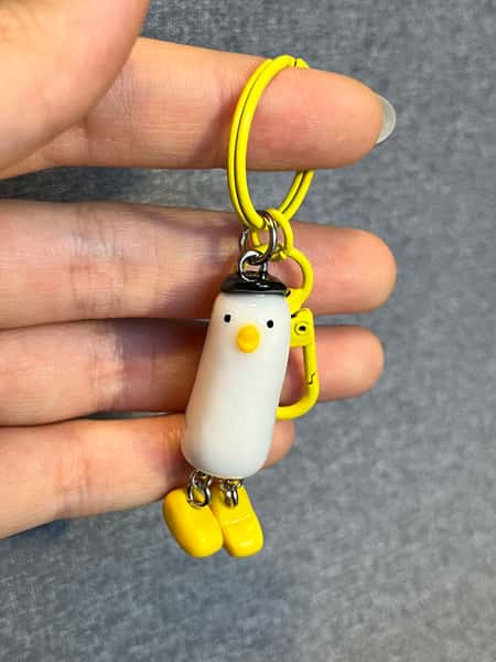 Handgjord ank-nyckelring med resinfinish! ✨