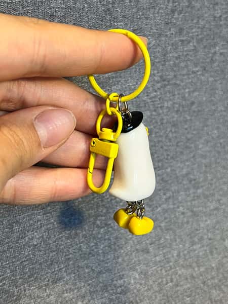 Handgjord ank-nyckelring med resinfinish! ✨