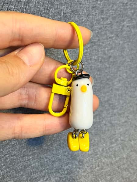 Handgjord ank-nyckelring med resinfinish! ✨