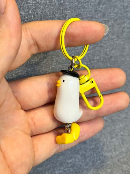 Handgjord ank-nyckelring med resinfinish! ✨