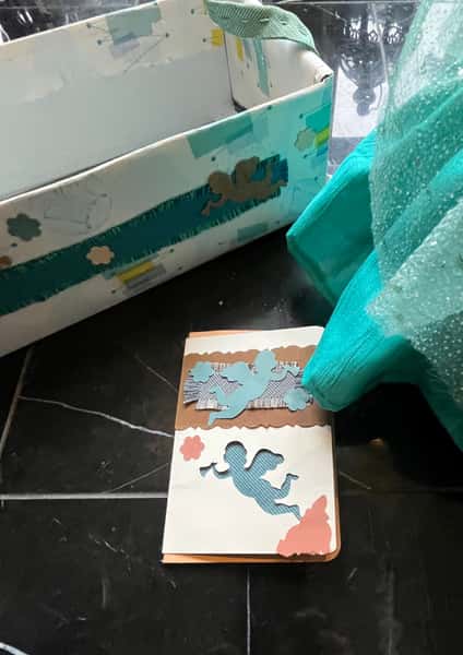 En docka, oförglömliga minnen.