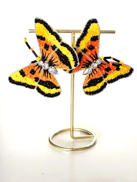 Nature’s Kiss: Hyper-Real Butterfly Earrings
