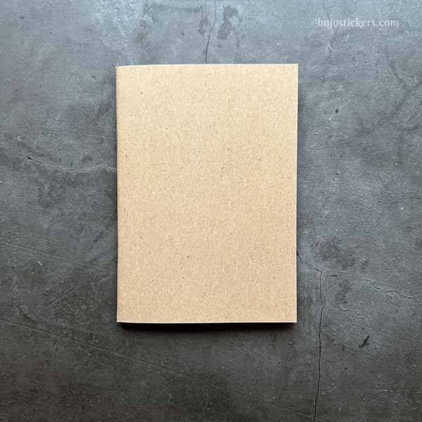 Odaterad veckokalender. Häftad Traveler's notebooks insert B6