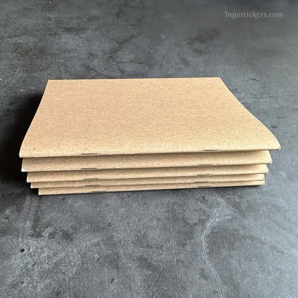 Odaterad veckokalender. Häftad Traveler's notebooks insert B6