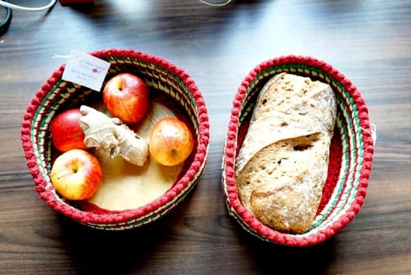 Själv virkade förvaringskorgar i set