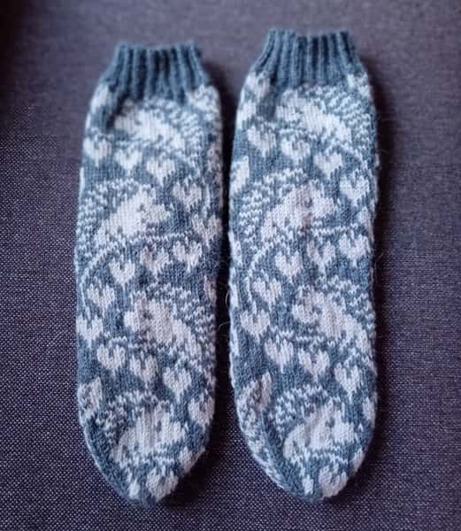 Mönsterstickade sockor strlk 38