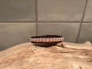 18 cm Tenntrådsarmband mörkbrun