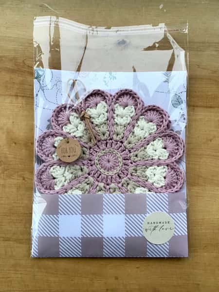 1 par virkade grytlappar