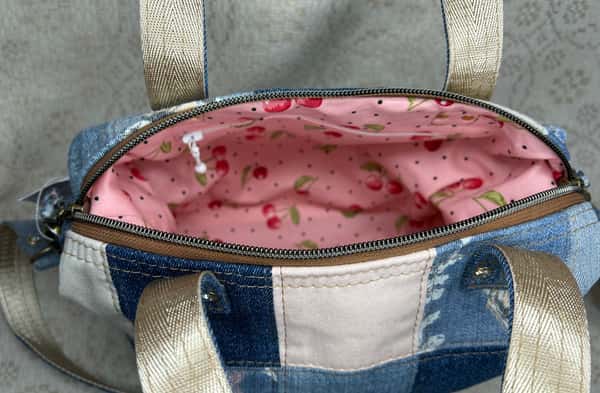 Jeansväska i lappteknik