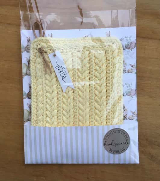 Virkade grytlappar fina till påsk