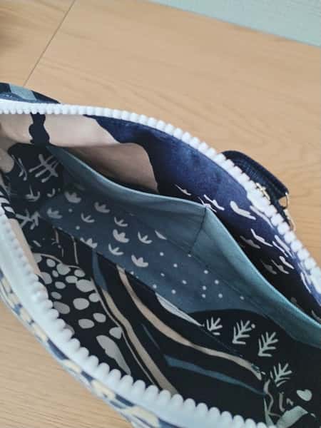 Väska Shoulder Bag blå med silverdetaljer