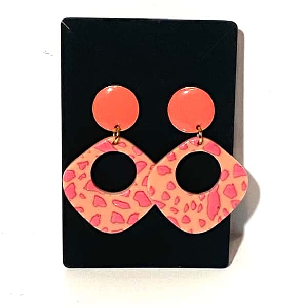 Färgglada örhängen