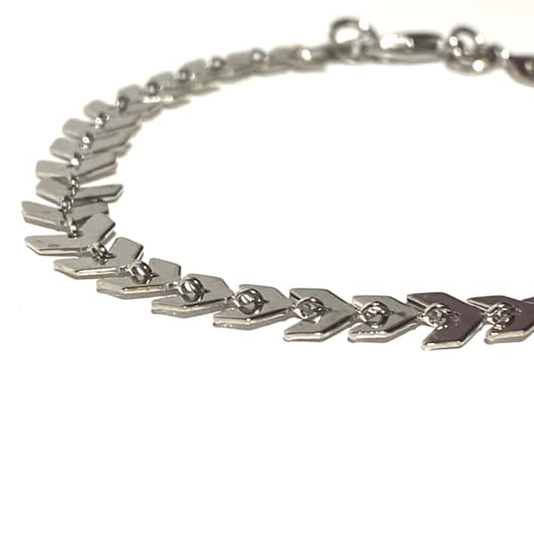 Armband med "Löv"kedja