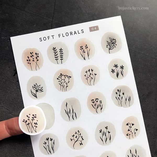 Stickers – Silhuetter av växter och blommor på akvarellcirklar i milda färger