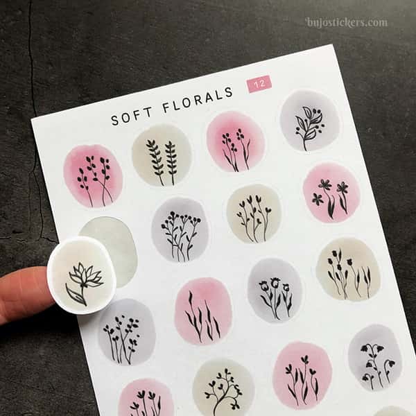 Stickers – Silhuetter av växter och blommor på akvarellcirklar i milda färger