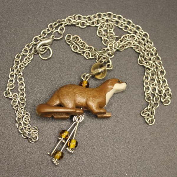 Halsband av återbruk – Utter