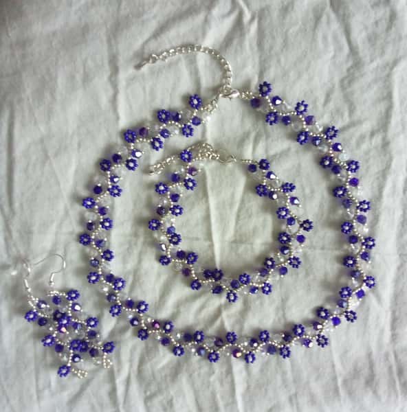 Smyckesset Dam  - Handgjort Halsband, Armband och Örhängen