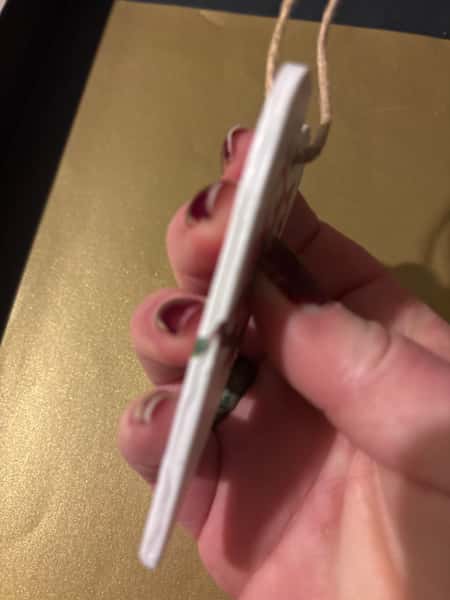 butik: “Handgjort med hjärta – unika detaljer till ditt hem.”