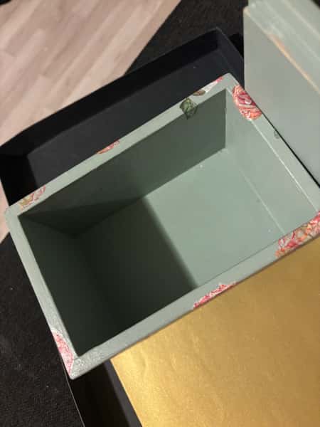 Handgjord Roslåda – Unik Smyckes- & Minnessakslåda