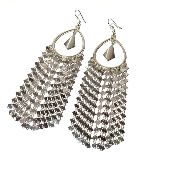 Vackra långa platinum örhängen