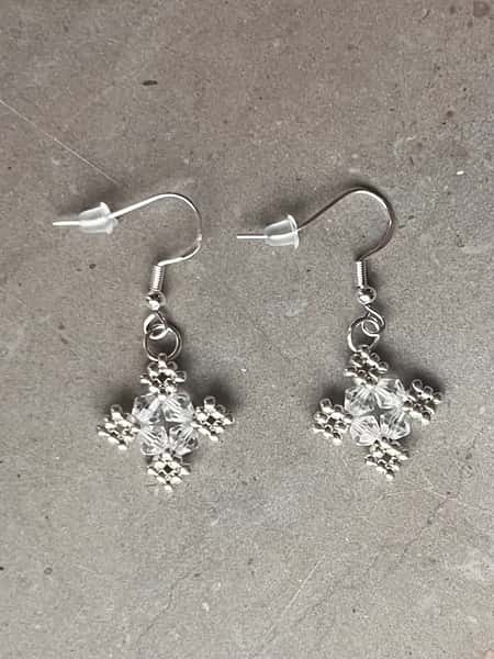 Handgjorda örhängen