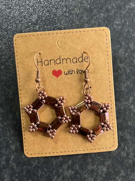 Kopparfärgade örhängen