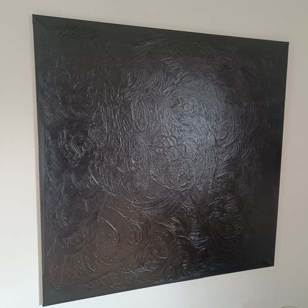 Swirl Away – En Oändlig Rörelse i Svart Glans (100x100 cm)
