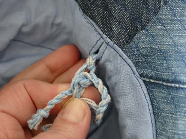 Buckethatt, fiskehatt, sydd av återbrukade blå jeans.