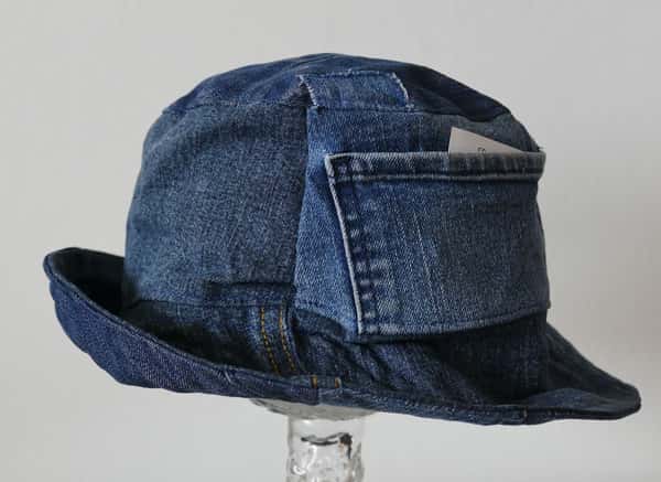 Buckethatt, fiskehatt, sydd av återbrukade blå jeans.