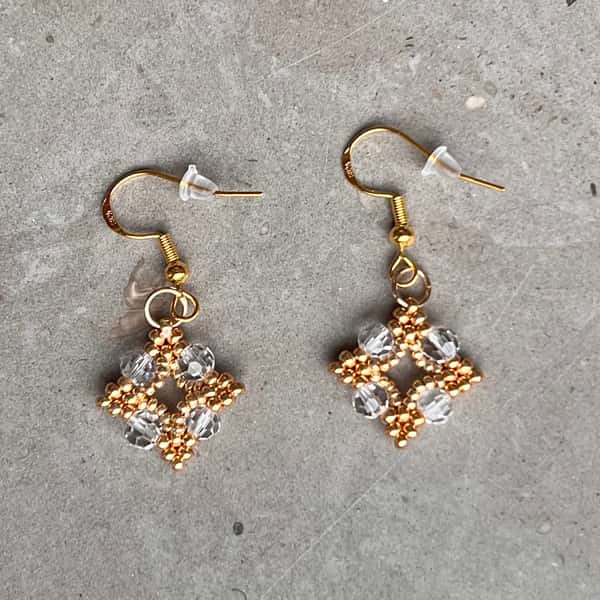 Handgjorda örhängen