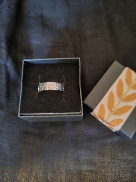 Mönstrad silverring justerbar