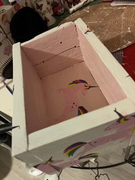 🦄 Handgjord förvaringslåda i spillvirke – Unicorn dröm