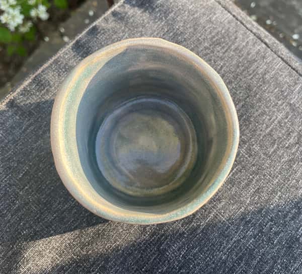 Liten mugg i stengodskeramik ljusblå